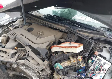 2010 Nissan Altima 2.5 z USA, uszkodzony, nr VIN 1N4AL2AP6AN543057